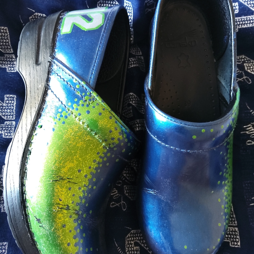 Dansko Clogs - Picture 4 of 4